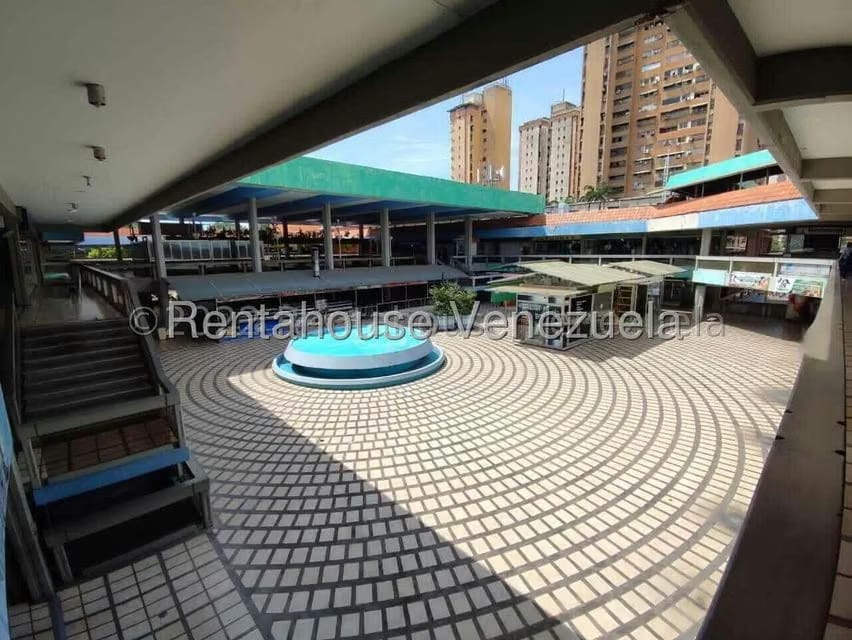 Comercial (Local Comercial) en Venta en Urbanizacion El Centro, Aragua - 15
