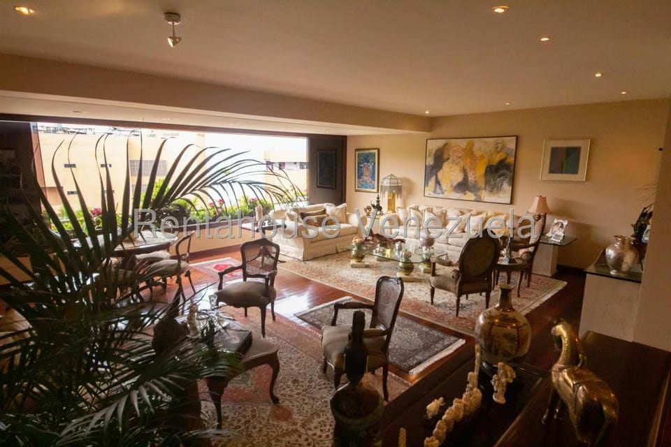 Apartamento (1 Nivel) en Venta en Lomas de La Lagunita, Distrito Metropolitano - 5