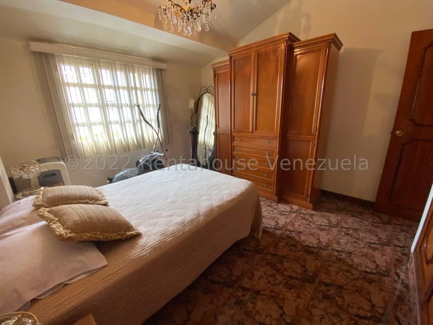 Casa (Multipes Niveles) en Venta en Parque el Retiro, Miranda - 30