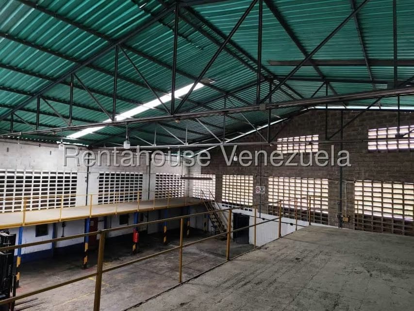 Comercial (Galpon - Deposito) en Venta en Terrinca, Miranda - 14