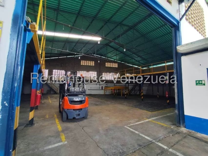 Comercial (Galpon - Deposito) en Venta en Terrinca, Miranda - 16