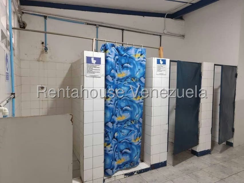 Comercial (Galpon - Deposito) en Venta en Terrinca, Miranda - 24