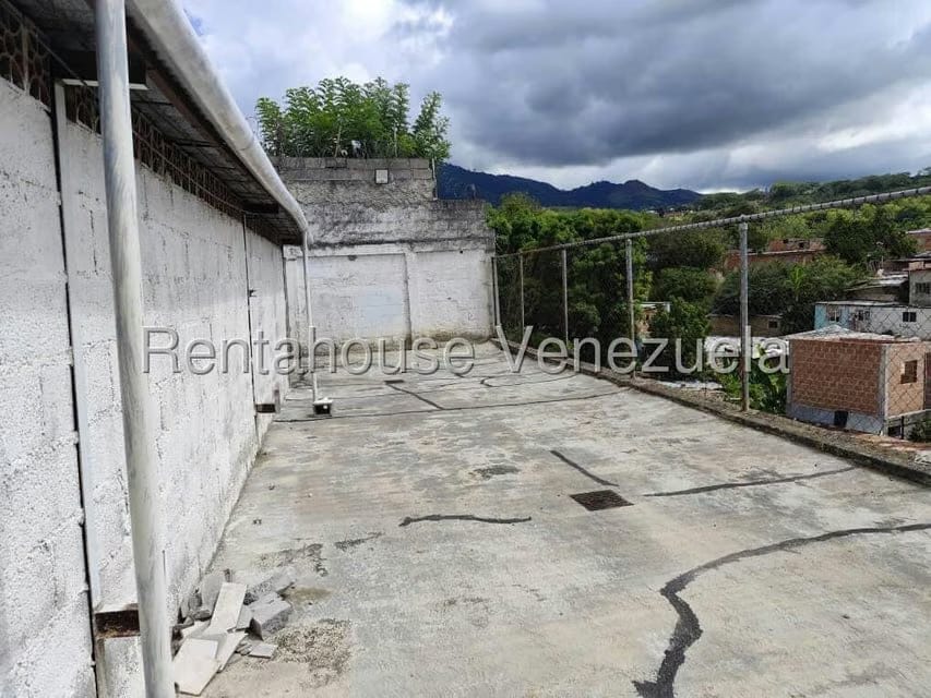 Comercial (Galpon - Deposito) en Venta en Terrinca, Miranda - 29