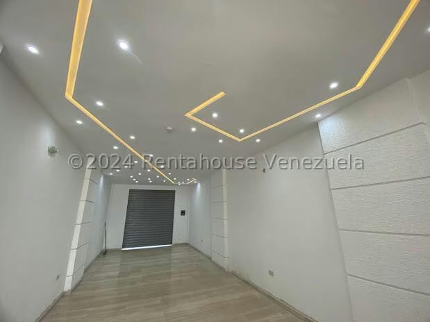 Comercial (Local Comercial) en Alquiler en La 'L', Zulia - 11
