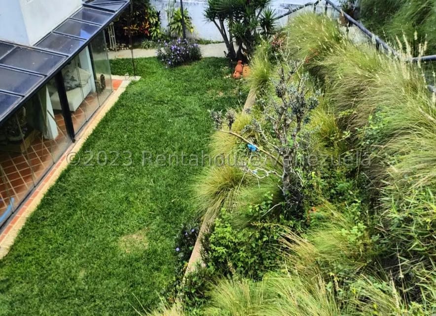 Casa (Multipes Niveles) en Venta en Cumbres de Curumo, Distrito Metropolitano - 13