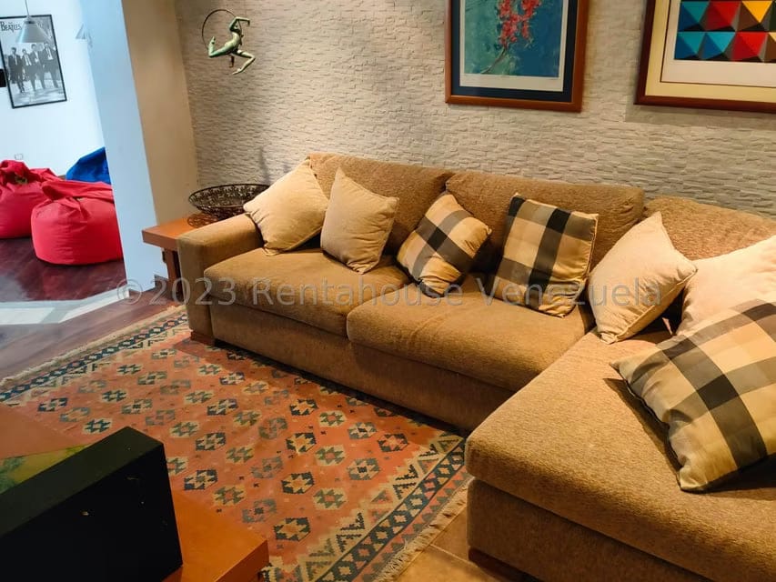 Casa (Multipes Niveles) en Venta en Cumbres de Curumo, Distrito Metropolitano - 31