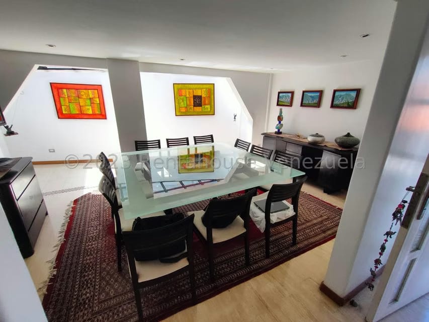 Casa (Multipes Niveles) en Venta en Cumbres de Curumo, Distrito Metropolitano - 6