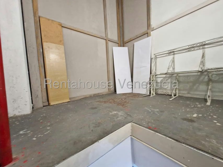 Comercial (Local Comercial) en Venta en Avenida Bolivar, Aragua - 8