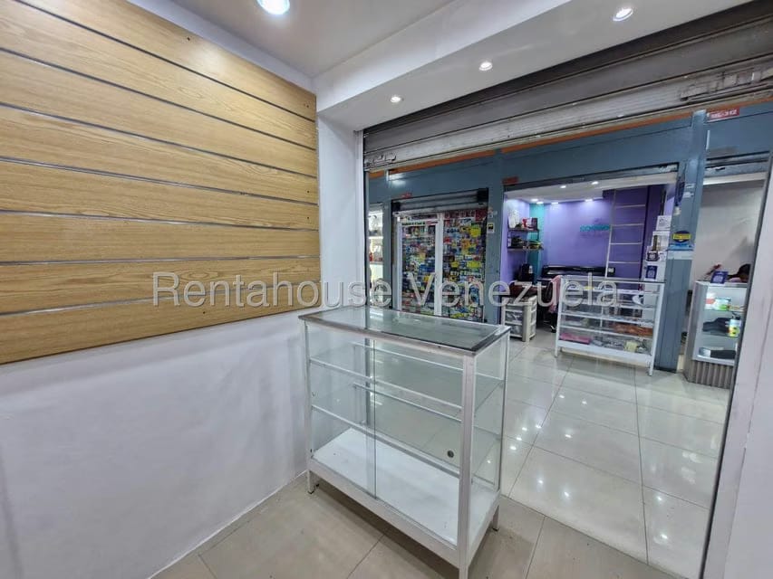 Comercial (Local Comercial) en Venta en Avenida Bolivar, Aragua - 9