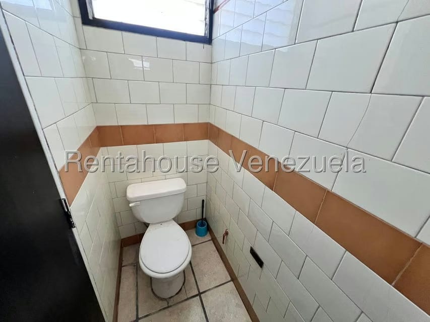 Comercial (Oficina) en Venta en Avenida Mariño, Aragua - 13