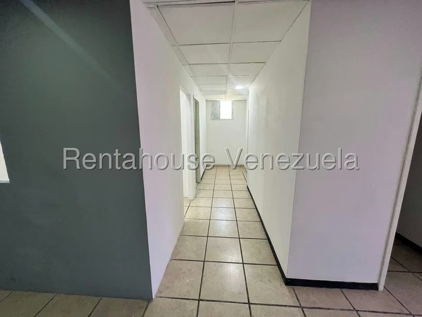 Comercial (Oficina) en Venta en Avenida Mariño, Aragua - 8