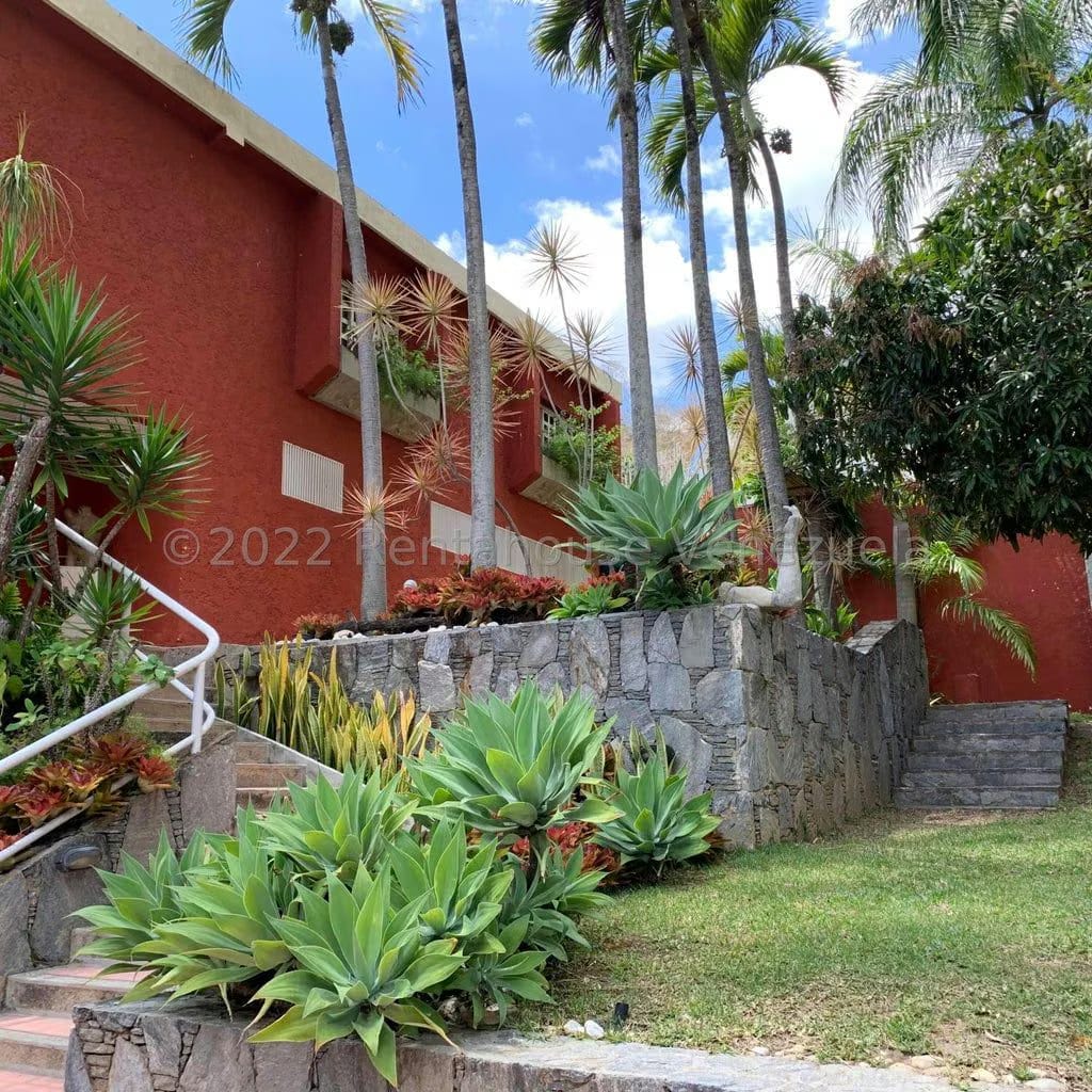 CASA EN VENTA SELENE MARIN – MLS#22-22838