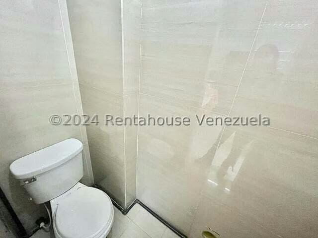 Comercial (Local Comercial) en Venta en Avenida Fuerzas Aereas, Aragua - 11