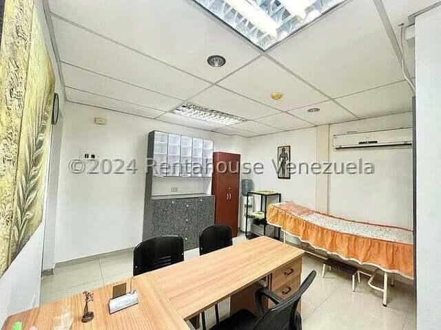 Comercial (Local Comercial) en Venta en Avenida Fuerzas Aereas, Aragua - 5