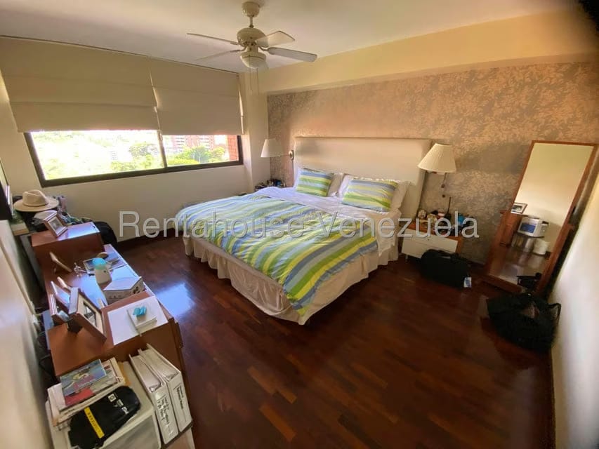 Apartamento (Duplex) en Venta en Los Samanes, Distrito Metropolitano - 11