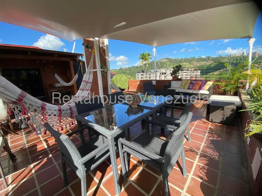 Apartamento (Duplex) en Venta en Los Samanes, Distrito Metropolitano - 27