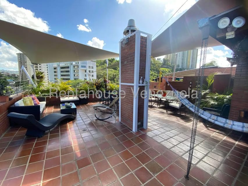 Apartamento (Duplex) en Venta en Los Samanes, Distrito Metropolitano - 28
