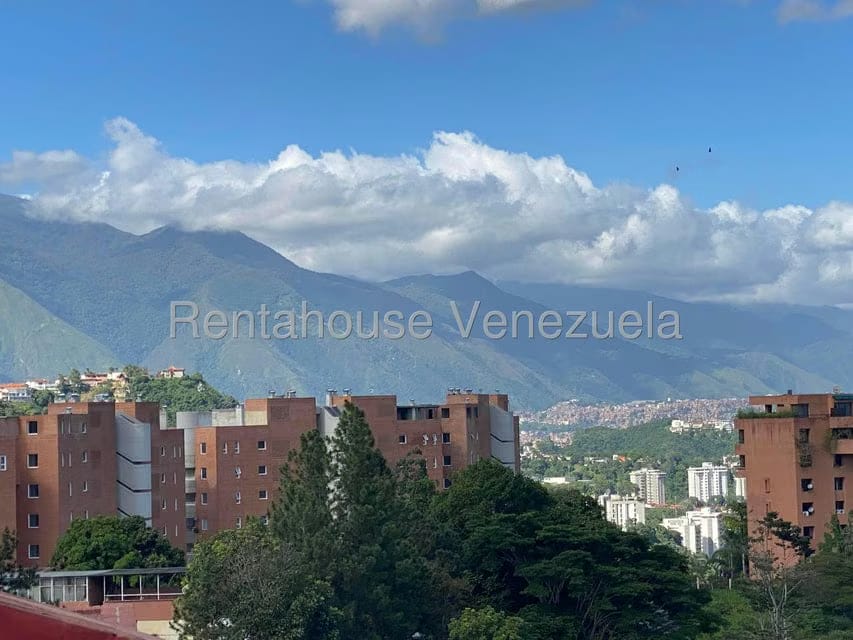 Apartamento (Duplex) en Venta en Los Samanes, Distrito Metropolitano - 29