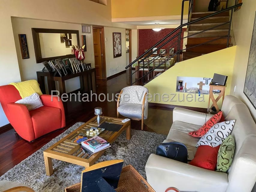 Apartamento (Duplex) en Venta en Los Samanes, Distrito Metropolitano - 4