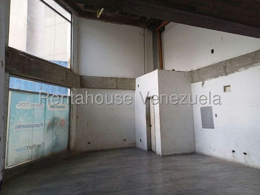 Comercial (Local Comercial) en Alquiler en El Rosal, Distrito Metropolitano - 5