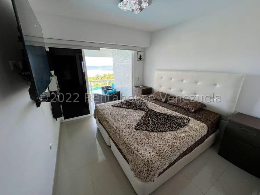 Apartamento (1 Nivel) en Venta en Agua Sal, Miranda - 12
