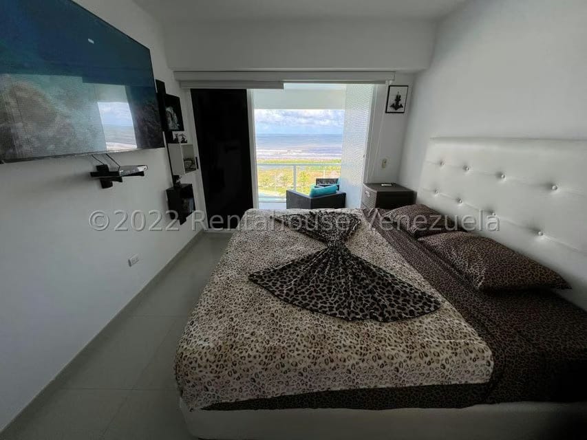 Apartamento (1 Nivel) en Venta en Agua Sal, Miranda - 13