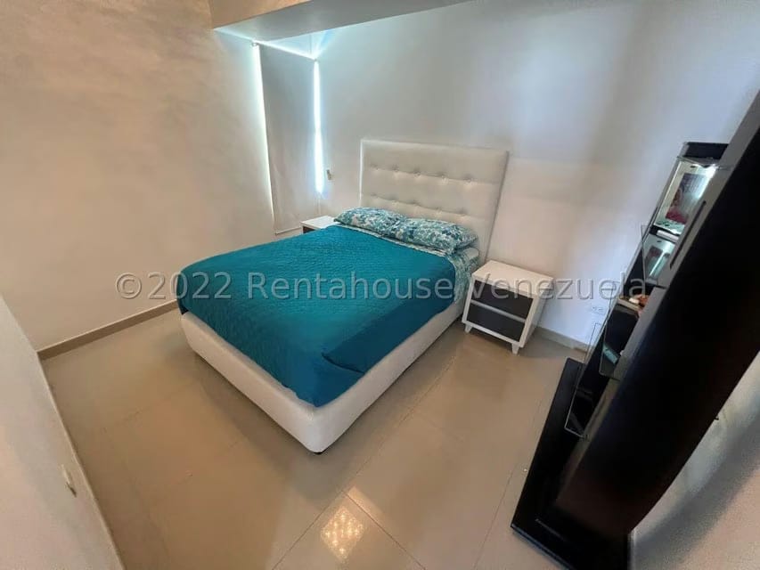 Apartamento (1 Nivel) en Venta en Agua Sal, Miranda - 18