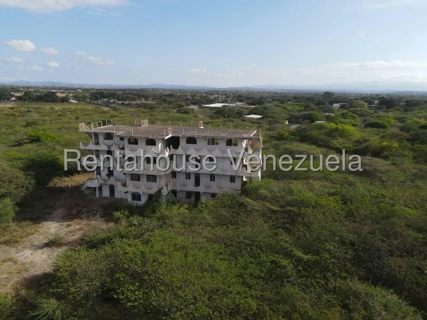 Terreno (Finca) en Venta en Parroquia El Cuji, Lara - 2