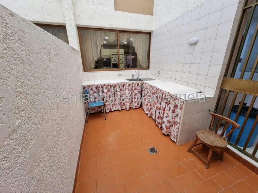 Casa (Multipes Niveles) en Venta en Colinas de Bello Monte, Distrito Metropolitano - 15
