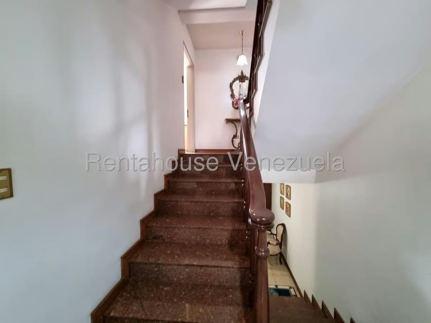 Casa (Multipes Niveles) en Venta en Colinas de Bello Monte, Distrito Metropolitano - 24