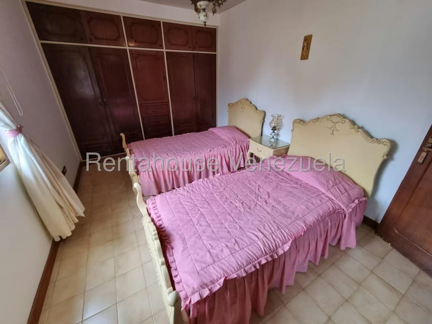 Casa (Multipes Niveles) en Venta en Colinas de Bello Monte, Distrito Metropolitano - 28
