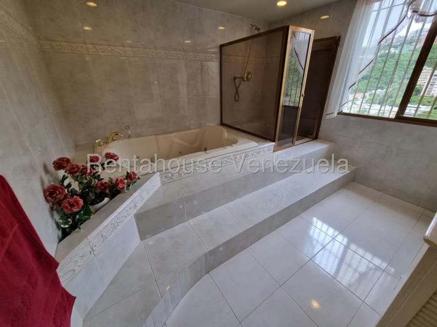 Casa (Multipes Niveles) en Venta en Colinas de Bello Monte, Distrito Metropolitano - 43