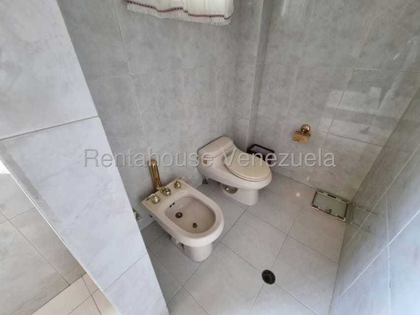 Casa (Multipes Niveles) en Venta en Colinas de Bello Monte, Distrito Metropolitano - 44
