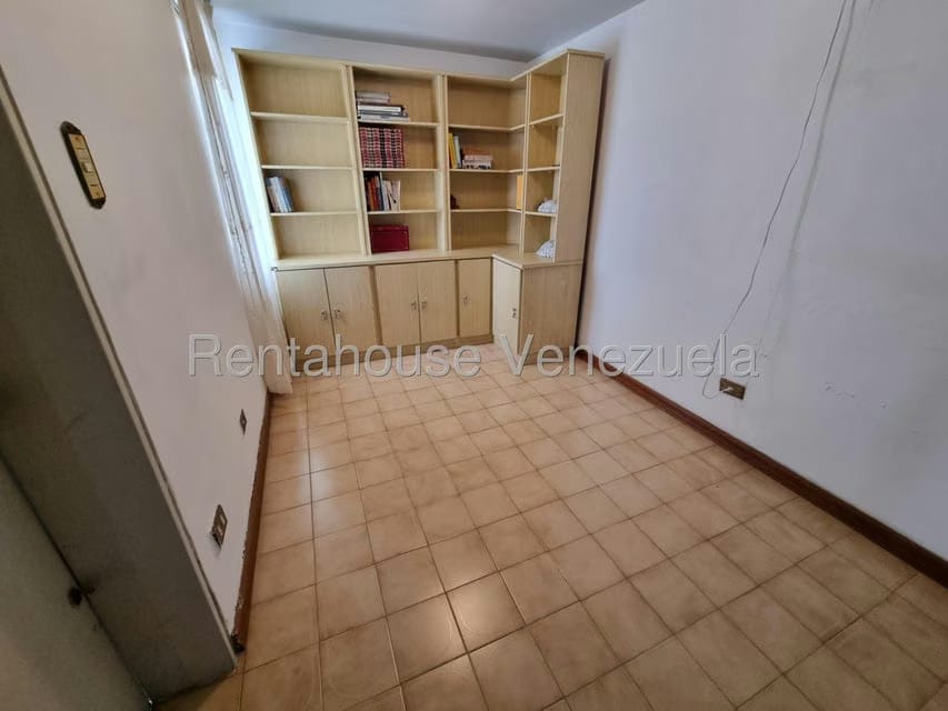 Casa (Multipes Niveles) en Venta en Colinas de Bello Monte, Distrito Metropolitano - 49