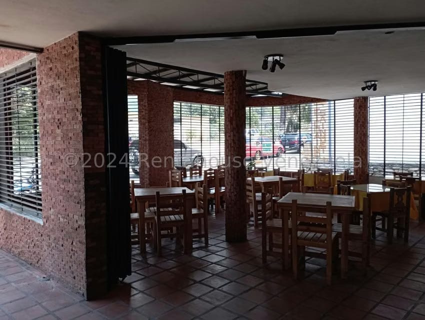 Comercial (Edificio) en Venta en Avenida Urdaneta, Merida - 3