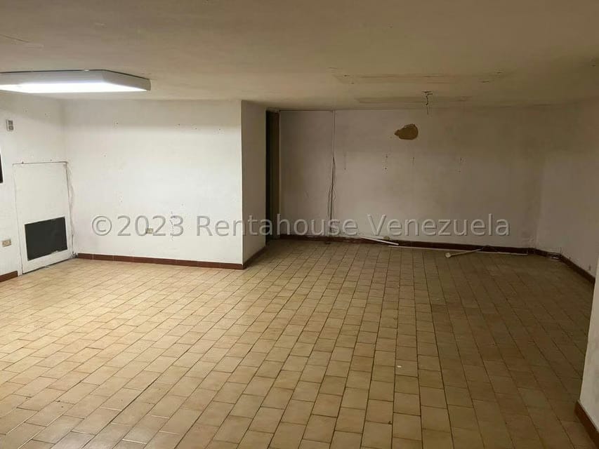 Comercial (Galpon - Deposito) en Venta en Las Acacias, Distrito Metropolitano - 2