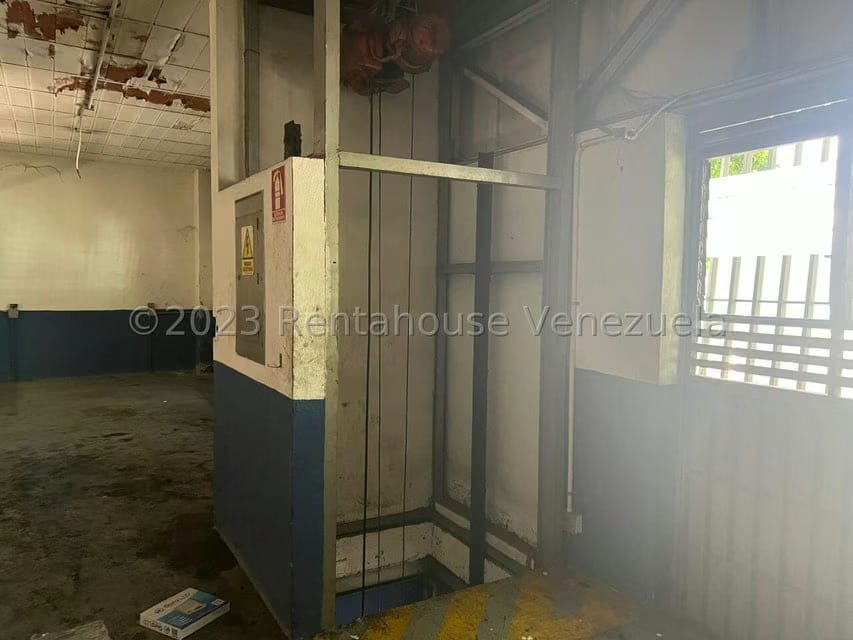 Comercial (Galpon - Deposito) en Venta en Las Acacias, Distrito Metropolitano - 14