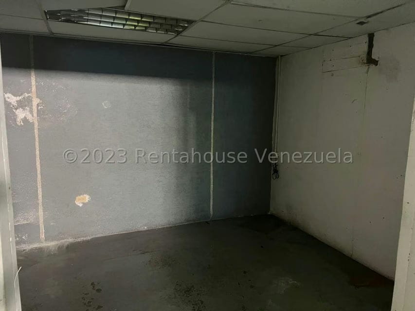 Comercial (Galpon - Deposito) en Venta en Las Acacias, Distrito Metropolitano - 16