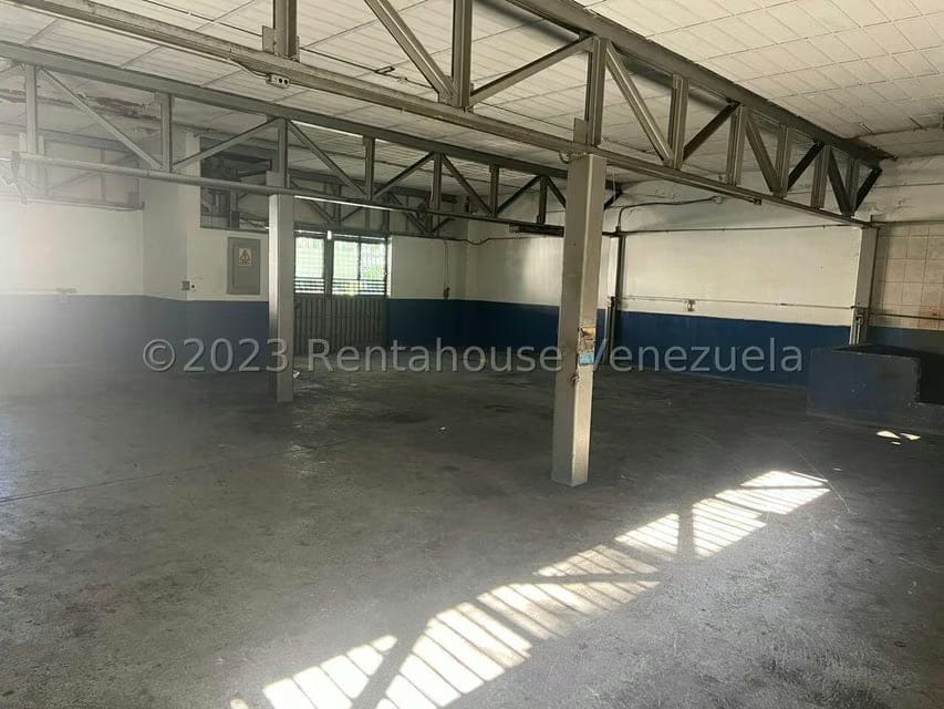 Comercial (Galpon - Deposito) en Venta en Las Acacias, Distrito Metropolitano - 4