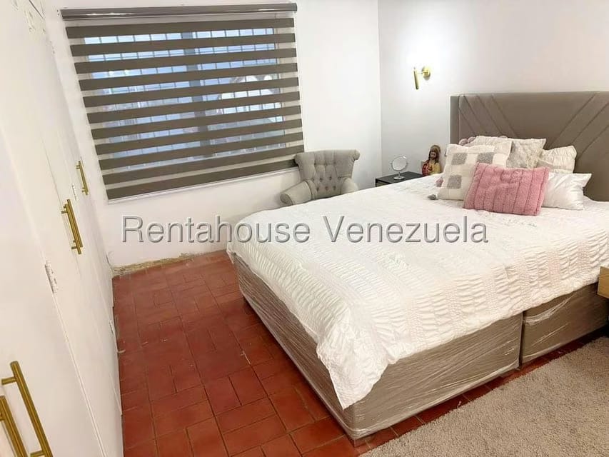 Casa (Duplex) en Venta en Alto Prado, Distrito Metropolitano - 22