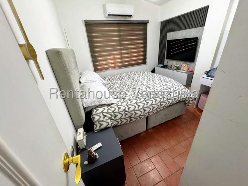 Casa (Duplex) en Venta en Alto Prado, Distrito Metropolitano - 24
