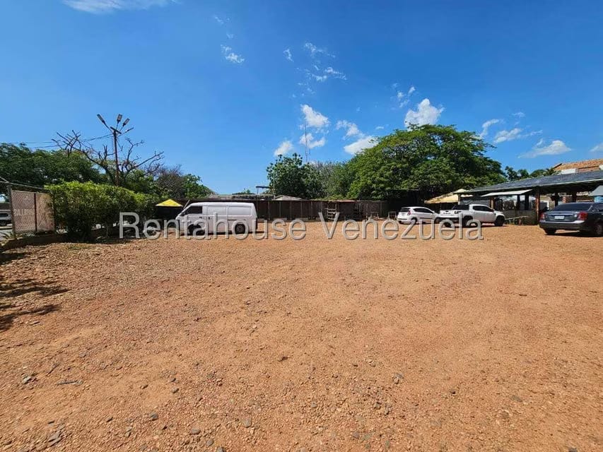 Terreno (Comercial) en Venta en Centro, Falcon - 17