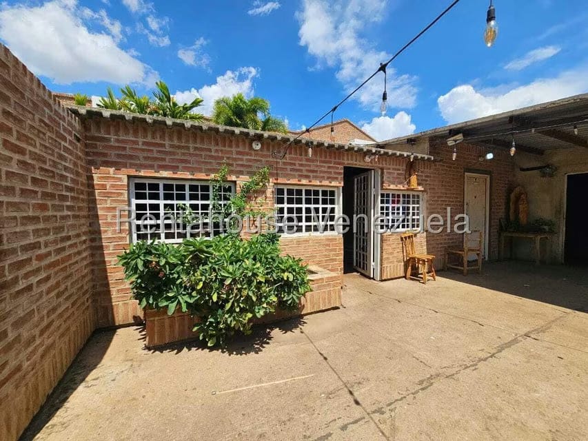 Terreno (Comercial) en Venta en Centro, Falcon - 3
