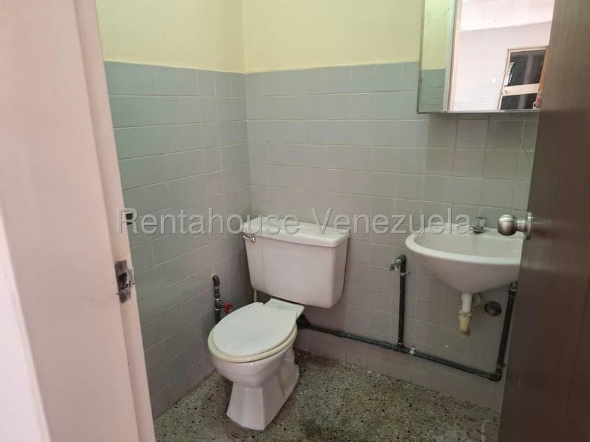 Comercial (Local Comercial) en Alquiler en Centro, Lara - 12