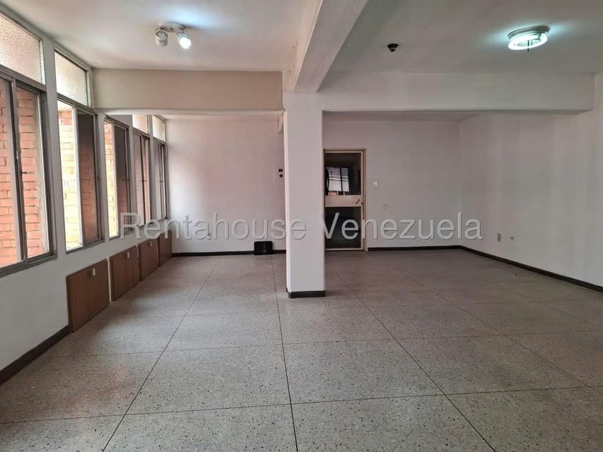 Comercial (Local Comercial) en Alquiler en Centro, Lara - 8