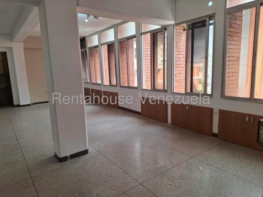 Comercial (Local Comercial) en Alquiler en Centro, Lara - 9