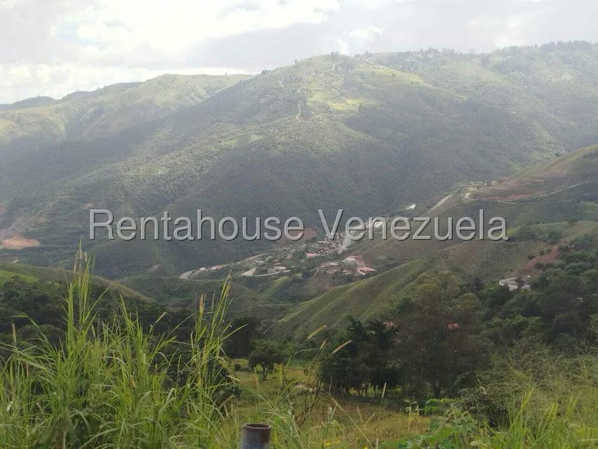 Terreno (Comercial) en Venta en El Junquito, Distrito Metropolitano - 16