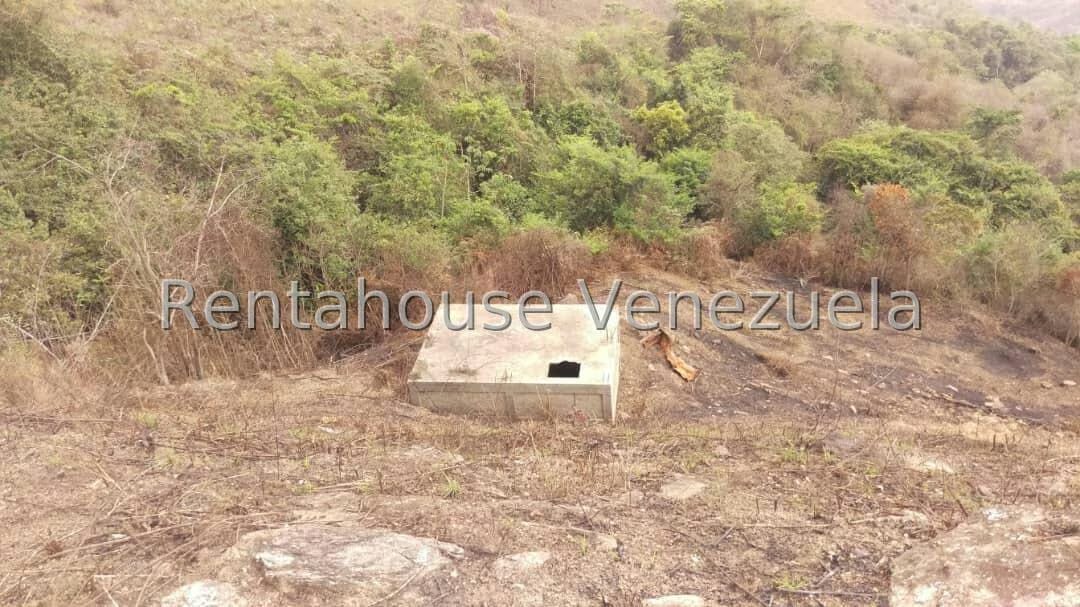 Terreno (Comercial) en Venta en El Junquito, Distrito Metropolitano - 6