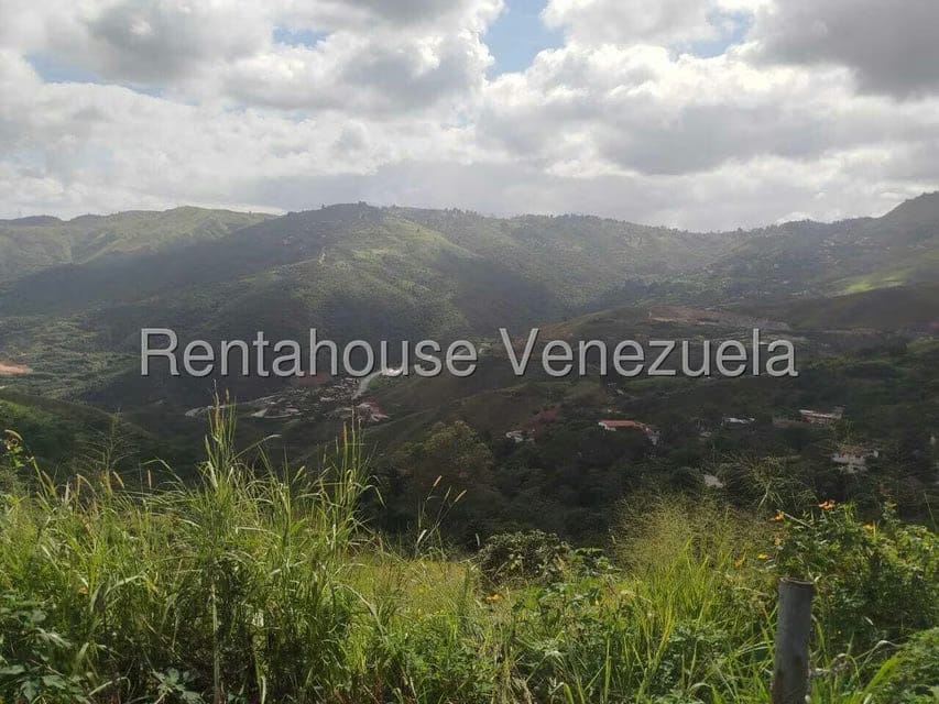 Terreno (Comercial) en Venta en El Junquito, Distrito Metropolitano - 10