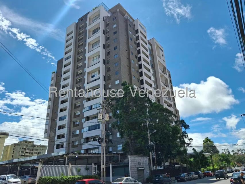 Apartamento (1 Nivel) en Alquiler en Zona Este, Lara
